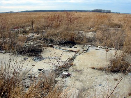 Blue Sky Drive-In Theatre - Concession And Projection - Photo By Www (newer photo)